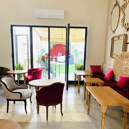 Sette Fate & Bed & Breakfast